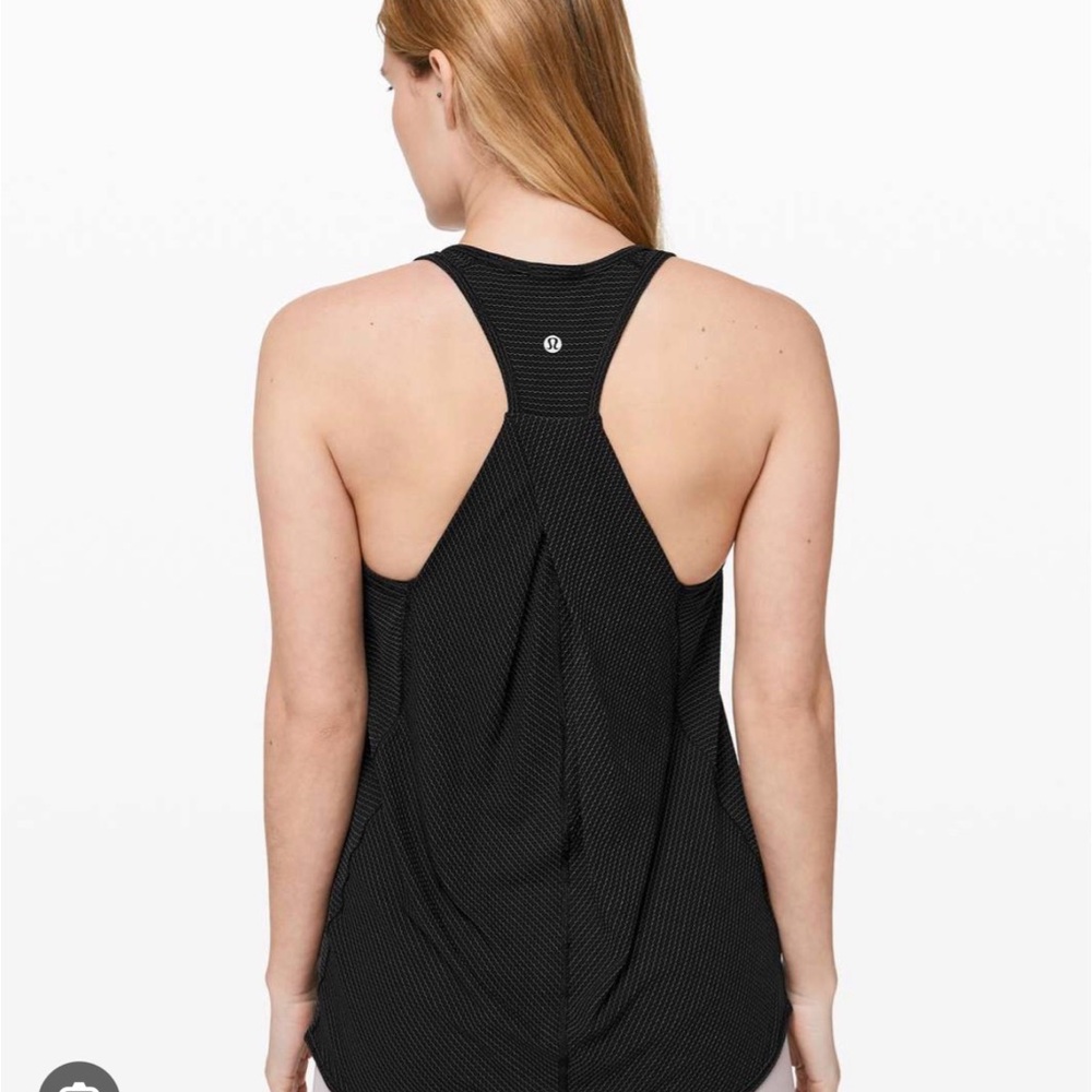 NWT Lululemon athletica Essential Black Tank Top 12 razorback